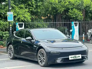 XPeng P7+ 2023 купить из Китая, цена 4 333 000 ₽ — Suifenhe Auto