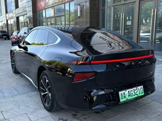 XPeng P7+ 2022 купить из Китая, цена 3 751 000 ₽ — Suifenhe Auto
