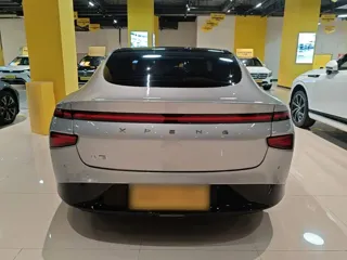 XPeng P7+ 2022 купить из Китая, цена 3 971 000 ₽ — Suifenhe Auto