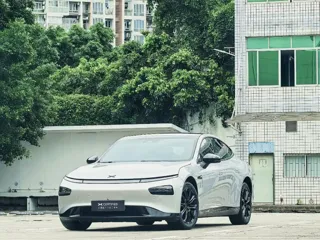 XPeng P7+ 2021 купить из Китая, цена 3 733 000 ₽ — Suifenhe Auto