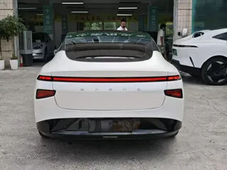 XPeng P7+ 2021 купить из Китая, цена 3 982 000 ₽ — Suifenhe Auto