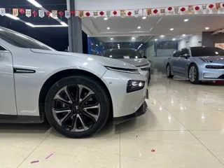 XPeng P7+ 2020 купить из Китая, цена 3 963 000 ₽ — Suifenhe Auto