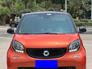 smart fortwo 2019 купить из Китая, цена 1 349 000 ₽ — Suifenhe Auto