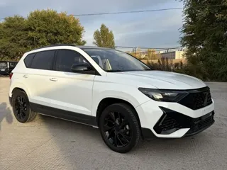 Volkswagen Jetta 2023 купить из Китая, цена 1 279 000 ₽ — Suifenhe Auto