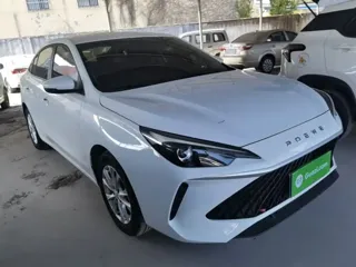 Roewe i5 2025 купить из Китая, цена 1 166 000 ₽ — Suifenhe Auto