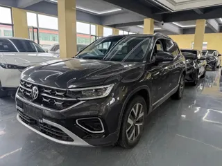 Volkswagen Tayron 2023 купить из Китая, цена 2 653 000 ₽ — Suifenhe Auto