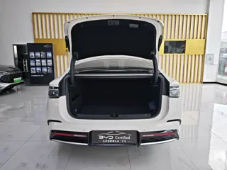 BYD Seal 2025 купить из Китая, цена 3 296 000 ₽ — Suifenhe Auto