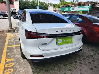 Roewe i5 2026 купить из Китая, цена 1 405 000 ₽ — Suifenhe Auto