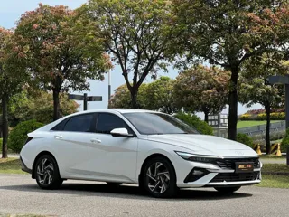 Hyundai Elantra 2025 купить из Китая, цена 1 806 000 ₽ — Suifenhe Auto
