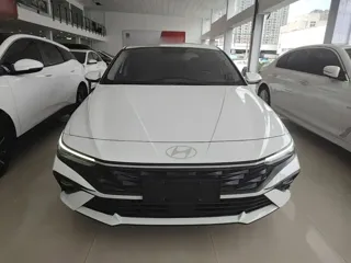 Hyundai Elantra 2024 купить из Китая, цена 1 654 000 ₽ — Suifenhe Auto