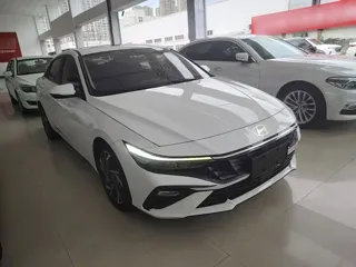 Hyundai Elantra 2024 купить из Китая, цена 1 654 000 ₽ — Suifenhe Auto