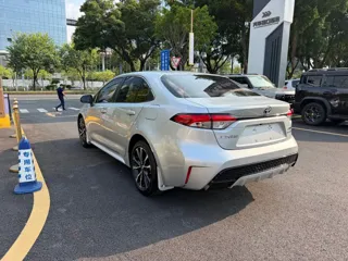 Toyota Levin 2021 купить из Китая, цена 1 678 000 ₽ — Suifenhe Auto