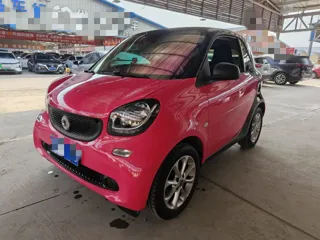 smart fortwo 2019 купить из Китая, цена 1 195 000 ₽ — Suifenhe Auto
