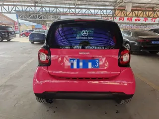 smart fortwo 2019 купить из Китая, цена 1 195 000 ₽ — Suifenhe Auto