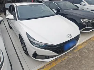 Hyundai Elantra 2021 купить из Китая, цена 1 484 000 ₽ — Suifenhe Auto