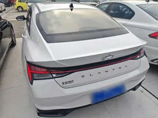 Hyundai Elantra 2021 купить из Китая, цена 1 484 000 ₽ — Suifenhe Auto