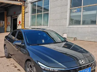 Hyundai Elantra 2023 купить из Китая, цена 1 544 000 ₽ — Suifenhe Auto