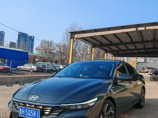 Hyundai Elantra 2023 купить из Китая, цена 1 544 000 ₽ — Suifenhe Auto