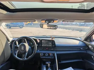 Hyundai Elantra 2023 купить из Китая, цена 1 544 000 ₽ — Suifenhe Auto