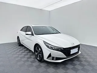 Hyundai Elantra 2023 купить из Китая, цена 1 749 000 ₽ — Suifenhe Auto