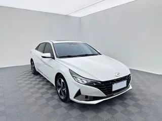Hyundai Elantra 2022 купить из Китая, цена 1 671 000 ₽ — Suifenhe Auto