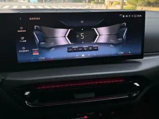 BMW 3 Series 2025 купить из Китая, цена 4 638 000 ₽ — Suifenhe Auto
