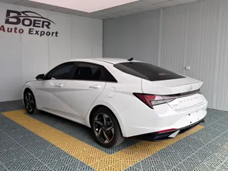 Hyundai Elantra 2022 купить из Китая, цена 1 671 000 ₽ — Suifenhe Auto