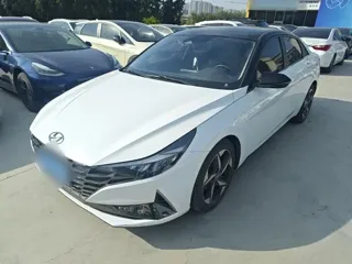 Hyundai Elantra 2022 купить из Китая, цена 1 462 000 ₽ — Suifenhe Auto