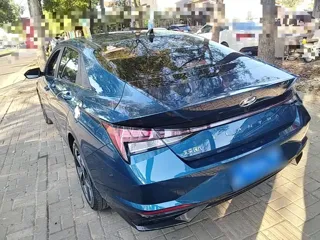 Hyundai Elantra 2021 купить из Китая, цена 1 429 000 ₽ — Suifenhe Auto