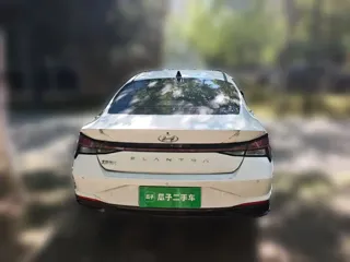 Hyundai Elantra 2021 купить из Китая, цена 1 669 000 ₽ — Suifenhe Auto