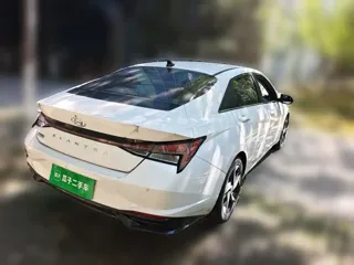 Hyundai Elantra 2021 купить из Китая, цена 1 669 000 ₽ — Suifenhe Auto