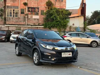Honda Vezel 2019 купить из Китая, цена 1 393 000 ₽ — Suifenhe Auto