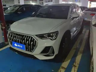 Audi Q3 2024 купить из Китая, цена 3 946 000 ₽ — Suifenhe Auto