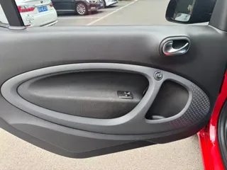 smart fortwo 2019 купить из Китая, цена 1 479 000 ₽ — Suifenhe Auto