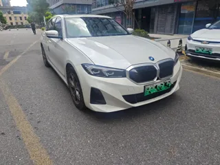 BMW i3 2022 купить из Китая, цена 3 990 000 ₽ — Suifenhe Auto