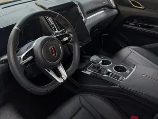 Hongqi HS3 2024 купить из Китая, цена 2 642 000 ₽ — Suifenhe Auto