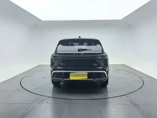 Hongqi HS3 2025 купить из Китая, цена 2 842 000 ₽ — Suifenhe Auto