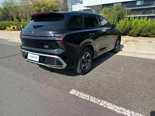 Hongqi HS3 2024 купить из Китая, цена 2 841 000 ₽ — Suifenhe Auto