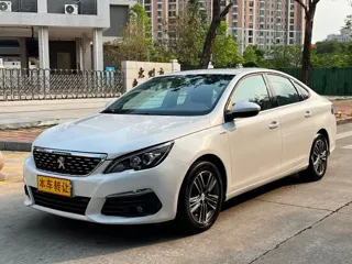 Peugeot 308 2019 купить из Китая, цена 1 028 000 ₽ — Suifenhe Auto