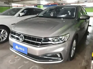 Volkswagen Bora 2020 купить из Китая, цена 1 358 000 ₽ — Suifenhe Auto