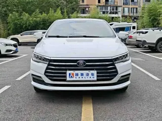 BYD Qin 2020 купить из Китая, цена 1 112 000 ₽ — Suifenhe Auto
