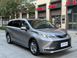 Toyota SIENNA 2025 купить из Китая, цена 7 883 000 ₽ — Suifenhe Auto