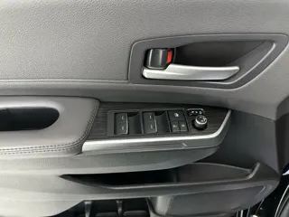 Toyota SIENNA 2026 купить из Китая, цена 8 846 000 ₽ — Suifenhe Auto