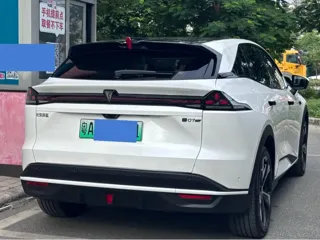 Deepal S07 2026 купить из Китая, цена 4 280 000 ₽ — Suifenhe Auto