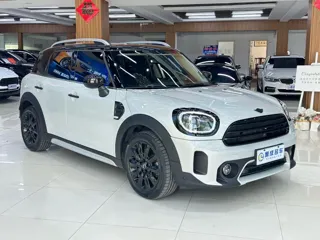 MINI COUNTRYMAN 2022 купить из Китая, цена 2 205 000 ₽ — Suifenhe Auto
