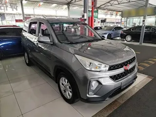 Wuling Hongguang S3 2018 купить из Китая, цена 1 061 000 ₽ — Suifenhe Auto