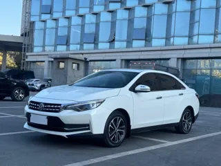 Venucia D60 2018 купить из Китая, цена 1 298 000 ₽ — Suifenhe Auto