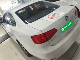 Volkswagen Sagitar 2019 купить из Китая, цена 1 395 000 ₽ — Suifenhe Auto