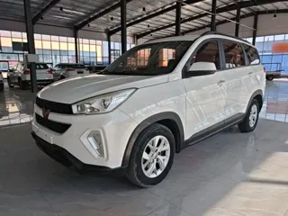 Wuling Hongguang S3 2018 купить из Китая, цена 1 126 000 ₽ — Suifenhe Auto