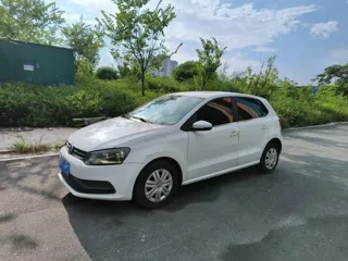 Volkswagen Polo 2018 купить из Китая, цена 1 115 000 ₽ — Suifenhe Auto